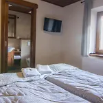 Arnika Hrabetice 야노프 나트 니소우